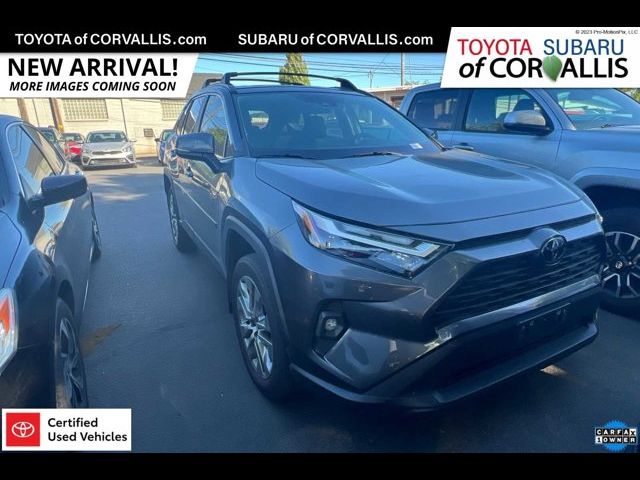 2022 Toyota RAV4 XLE Premium