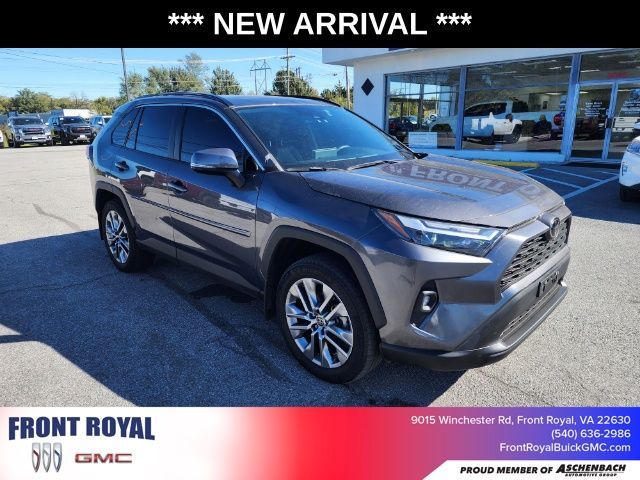 2022 Toyota RAV4 XLE Premium