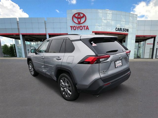 2022 Toyota RAV4 XLE Premium