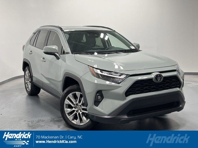 2022 Toyota RAV4 XLE Premium