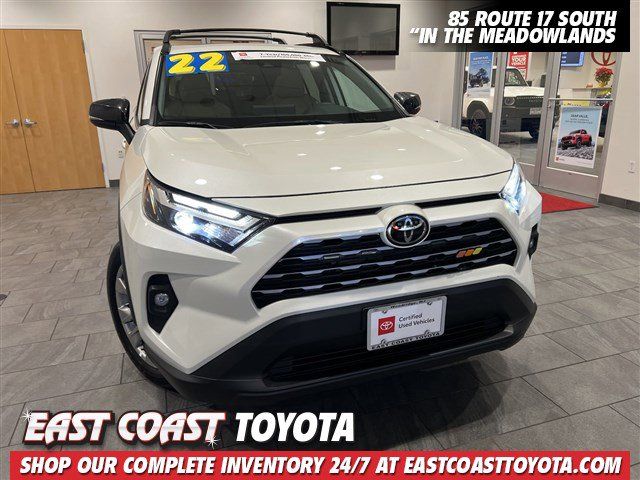 2022 Toyota RAV4 XLE Premium