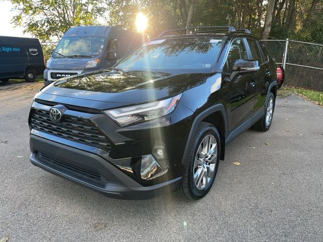 2022 Toyota RAV4 XLE Premium