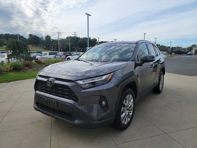 2022 Toyota RAV4 XLE Premium