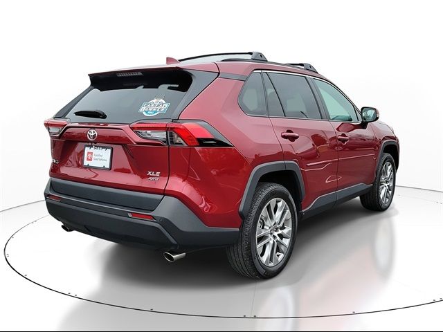 2022 Toyota RAV4 XLE Premium