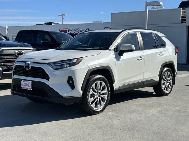 2022 Toyota RAV4 XLE Premium