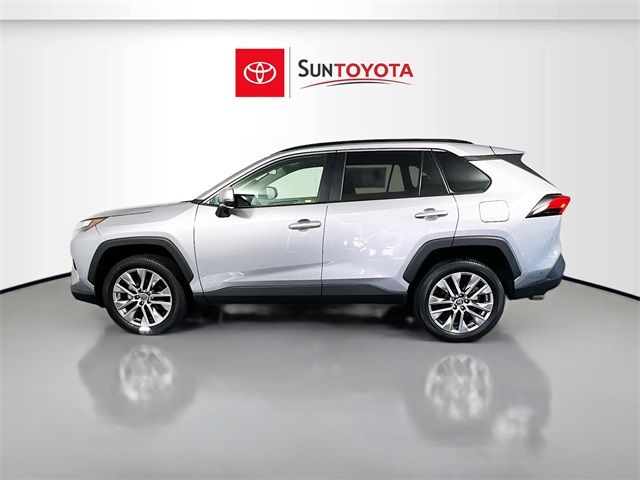 2022 Toyota RAV4 XLE Premium