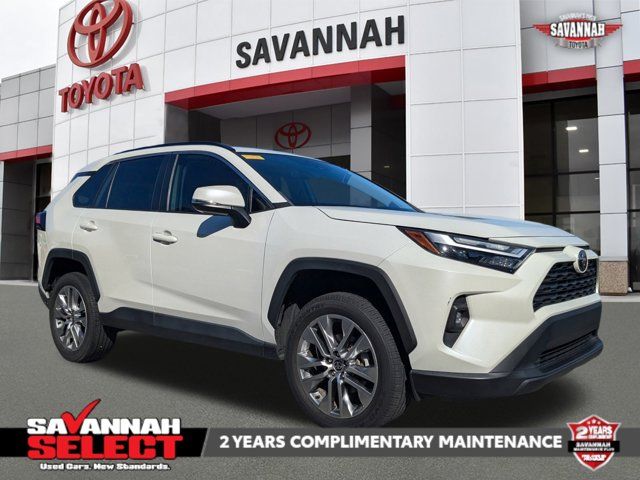 2022 Toyota RAV4 XLE Premium
