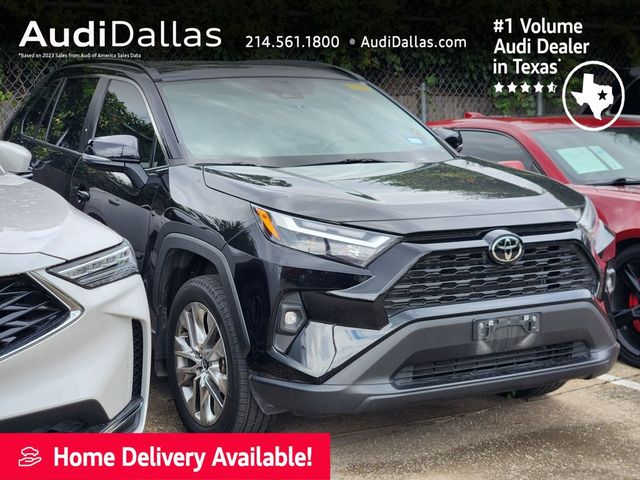 2022 Toyota RAV4 XLE Premium
