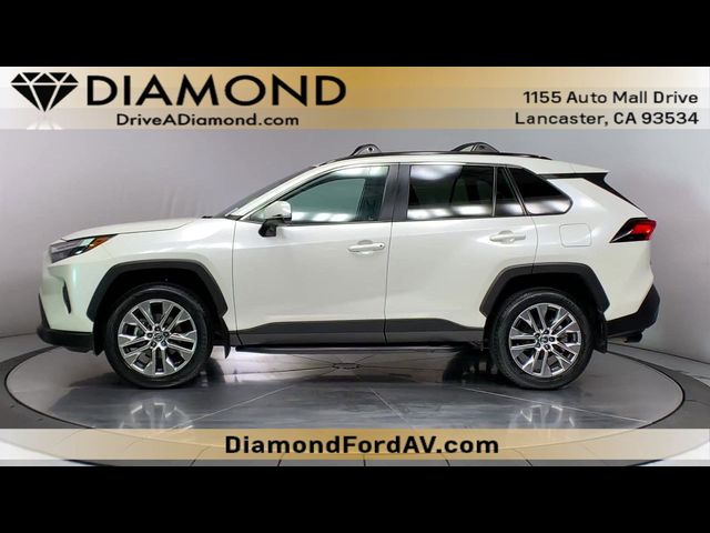 2022 Toyota RAV4 XLE Premium