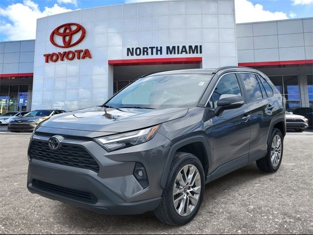 2022 Toyota RAV4 XLE Premium