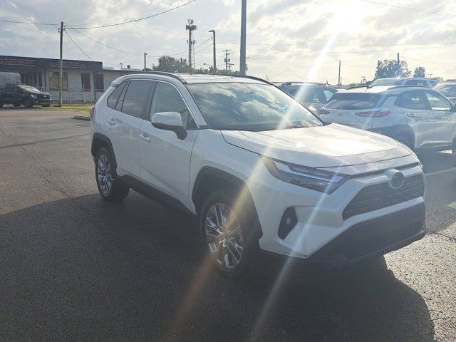 2022 Toyota RAV4 XLE Premium