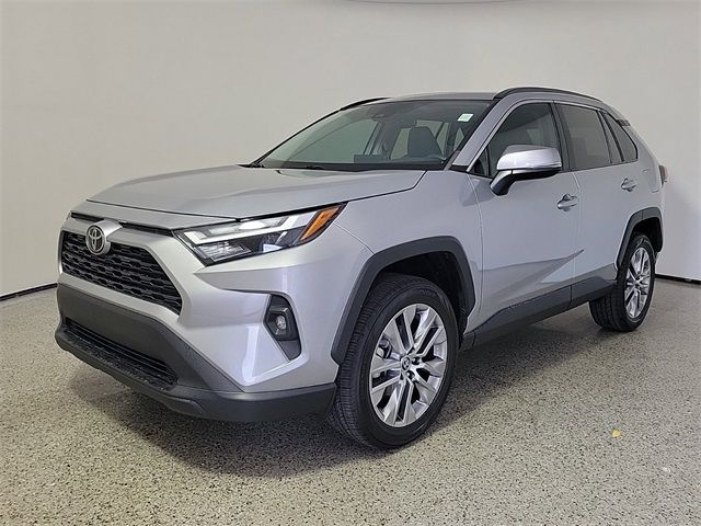 2022 Toyota RAV4 XLE Premium