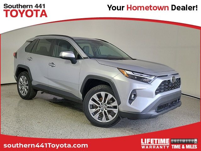 2022 Toyota RAV4 XLE Premium