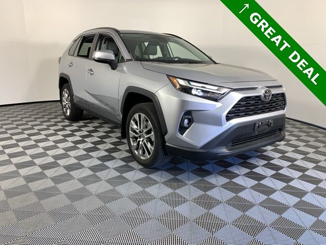 2022 Toyota RAV4 XLE Premium