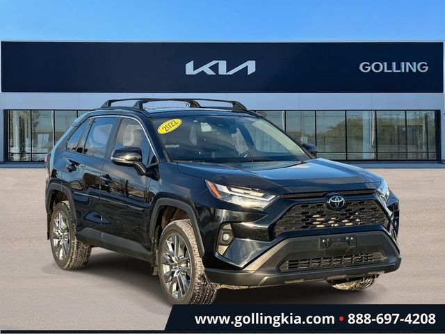 2022 Toyota RAV4 XLE Premium