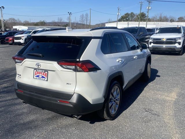 2022 Toyota RAV4 XLE Premium