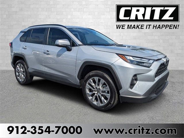 2022 Toyota RAV4 XLE Premium