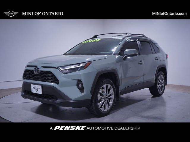 2022 Toyota RAV4 XLE Premium