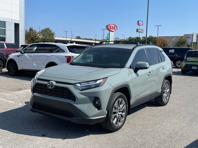 2022 Toyota RAV4 XLE Premium