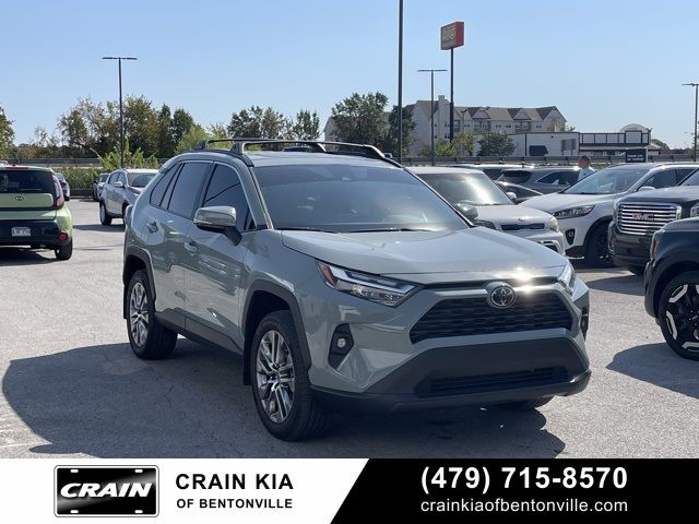 2022 Toyota RAV4 XLE Premium