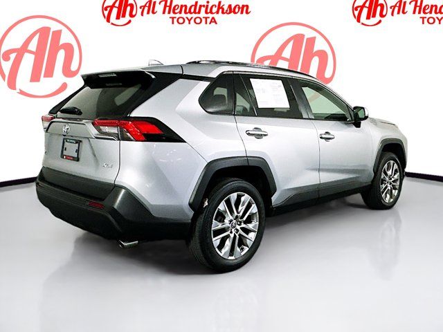 2022 Toyota RAV4 XLE Premium