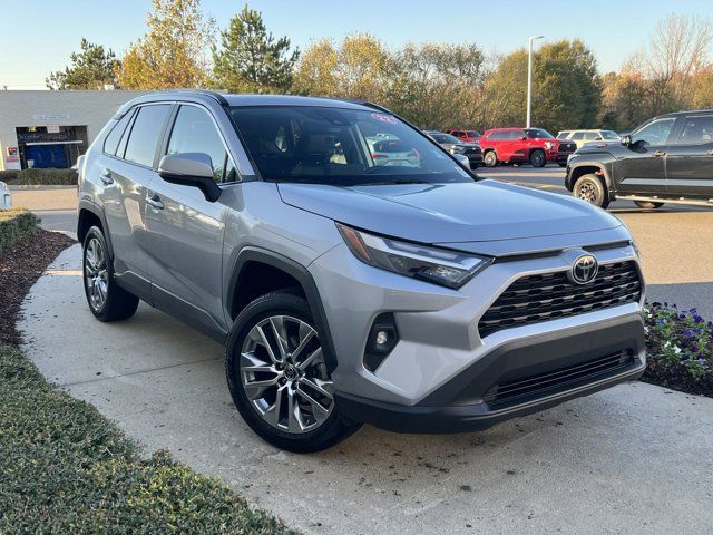 2022 Toyota RAV4 XLE Premium