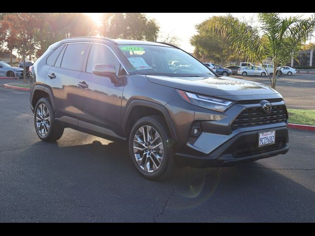 2022 Toyota RAV4 XLE Premium