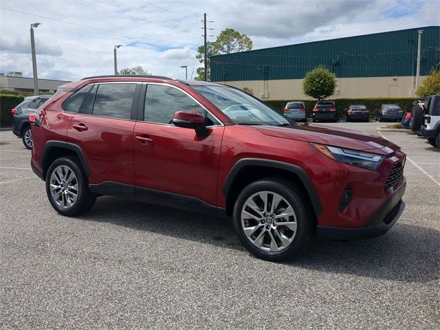 2022 Toyota RAV4 XLE Premium