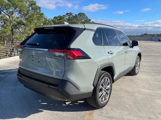 2022 Toyota RAV4 XLE Premium