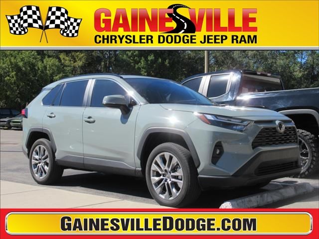 2022 Toyota RAV4 XLE Premium