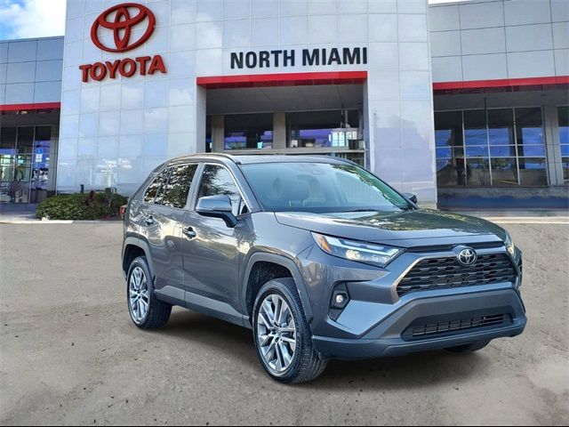 2022 Toyota RAV4 XLE Premium