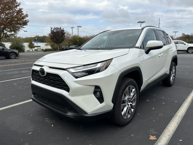 2022 Toyota RAV4 XLE Premium