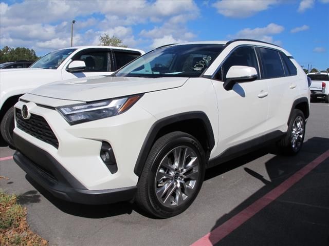 2022 Toyota RAV4 XLE Premium