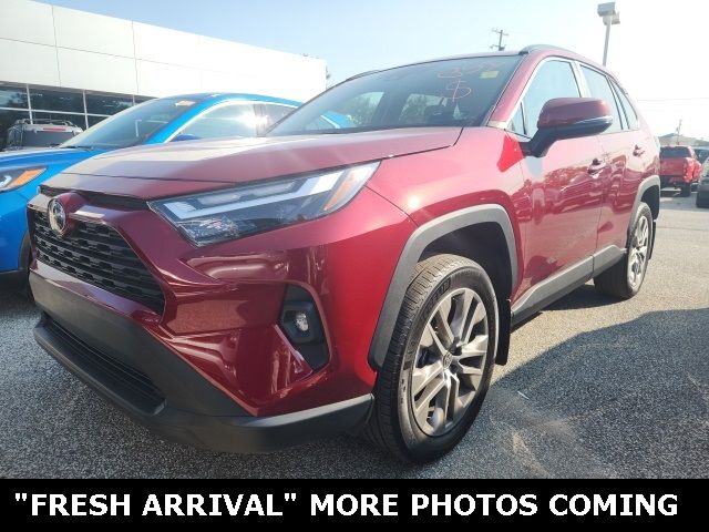 2022 Toyota RAV4 XLE Premium