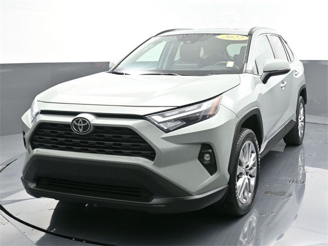 2022 Toyota RAV4 XLE Premium