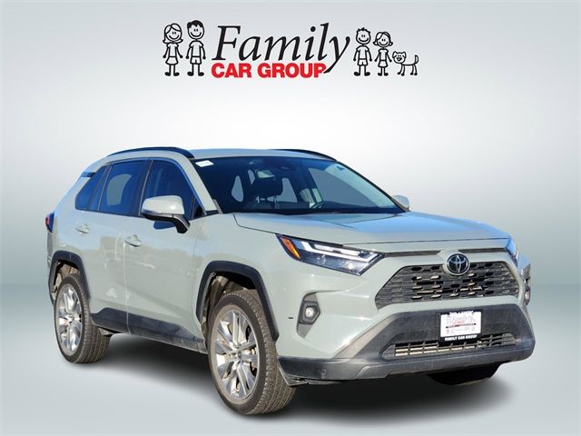 2022 Toyota RAV4 XLE Premium