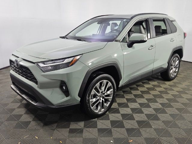 2022 Toyota RAV4 XLE Premium