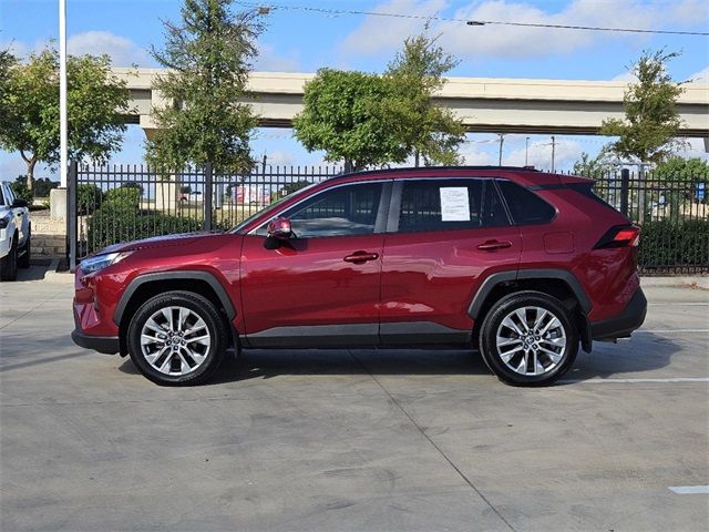 2022 Toyota RAV4 XLE Premium