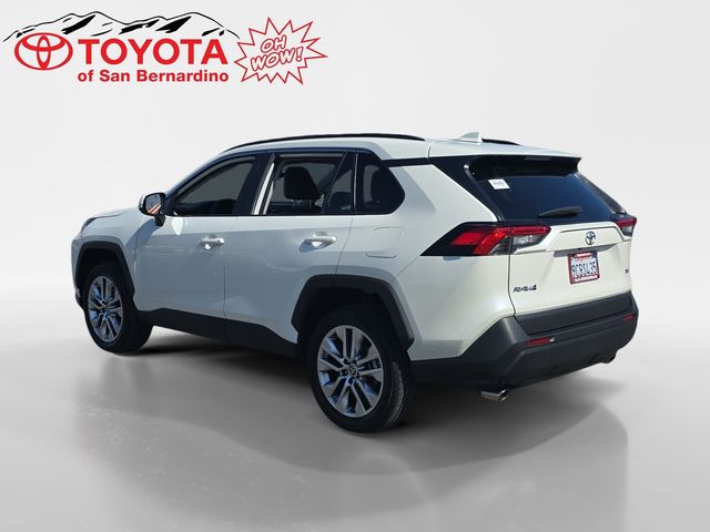 2022 Toyota RAV4 XLE Premium