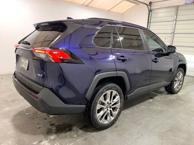 2022 Toyota RAV4 XLE Premium