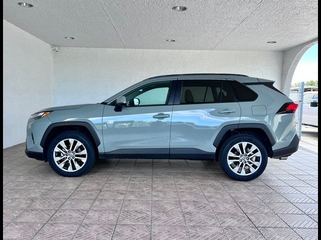 2022 Toyota RAV4 XLE Premium