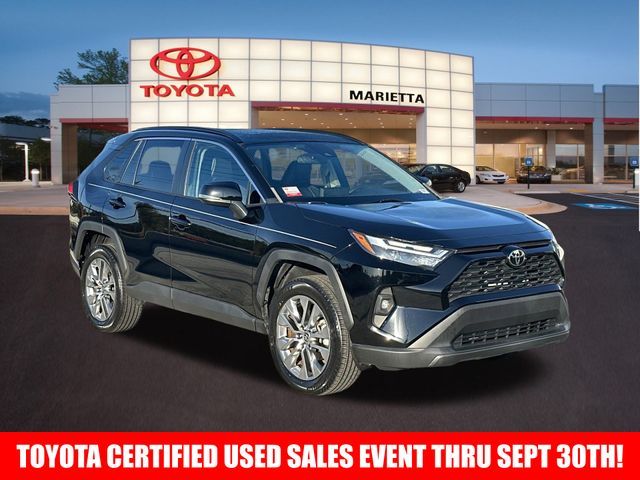 2022 Toyota RAV4 XLE Premium