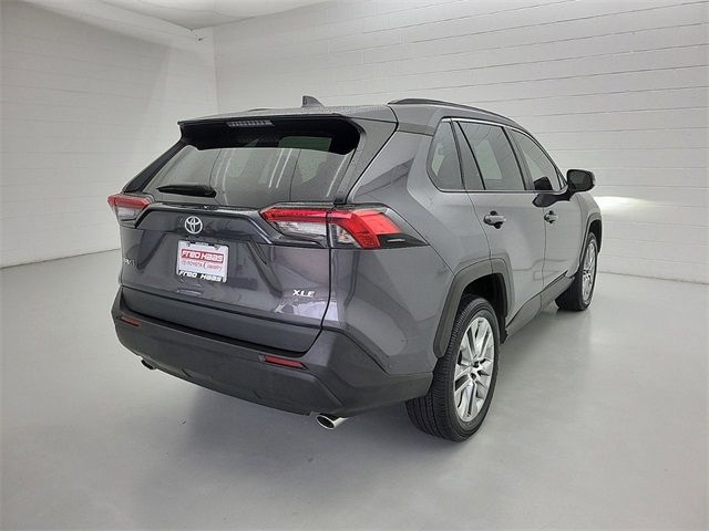 2022 Toyota RAV4 XLE Premium