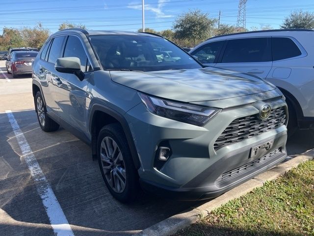 2022 Toyota RAV4 XLE Premium