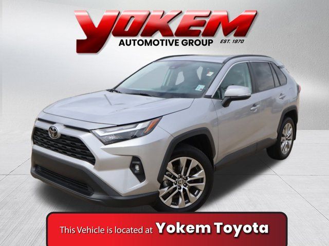 2022 Toyota RAV4 XLE Premium