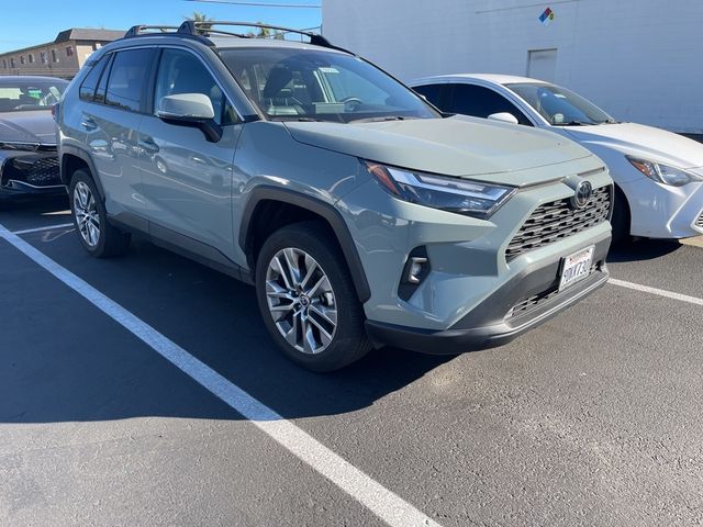 2022 Toyota RAV4 XLE Premium