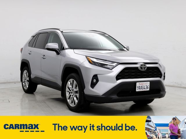 2022 Toyota RAV4 XLE Premium