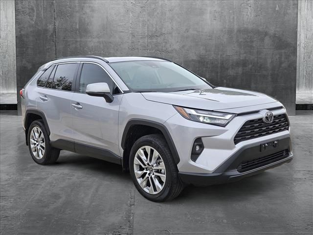 2022 Toyota RAV4 XLE Premium