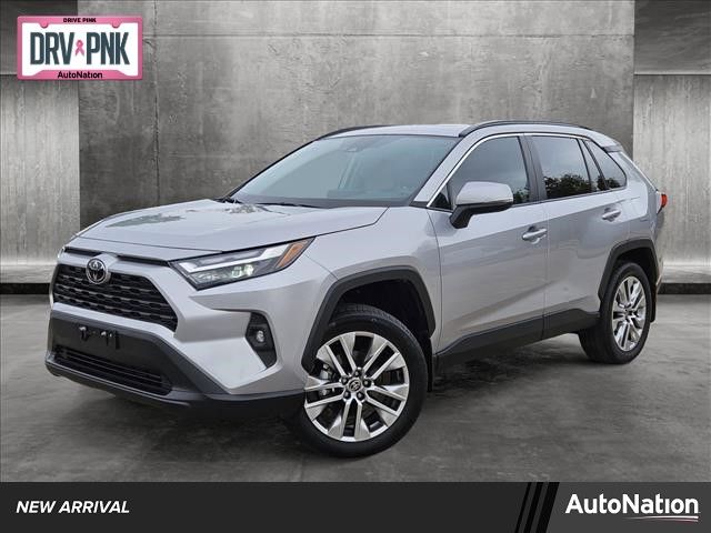 2022 Toyota RAV4 XLE Premium