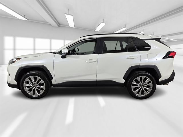 2022 Toyota RAV4 XLE Premium